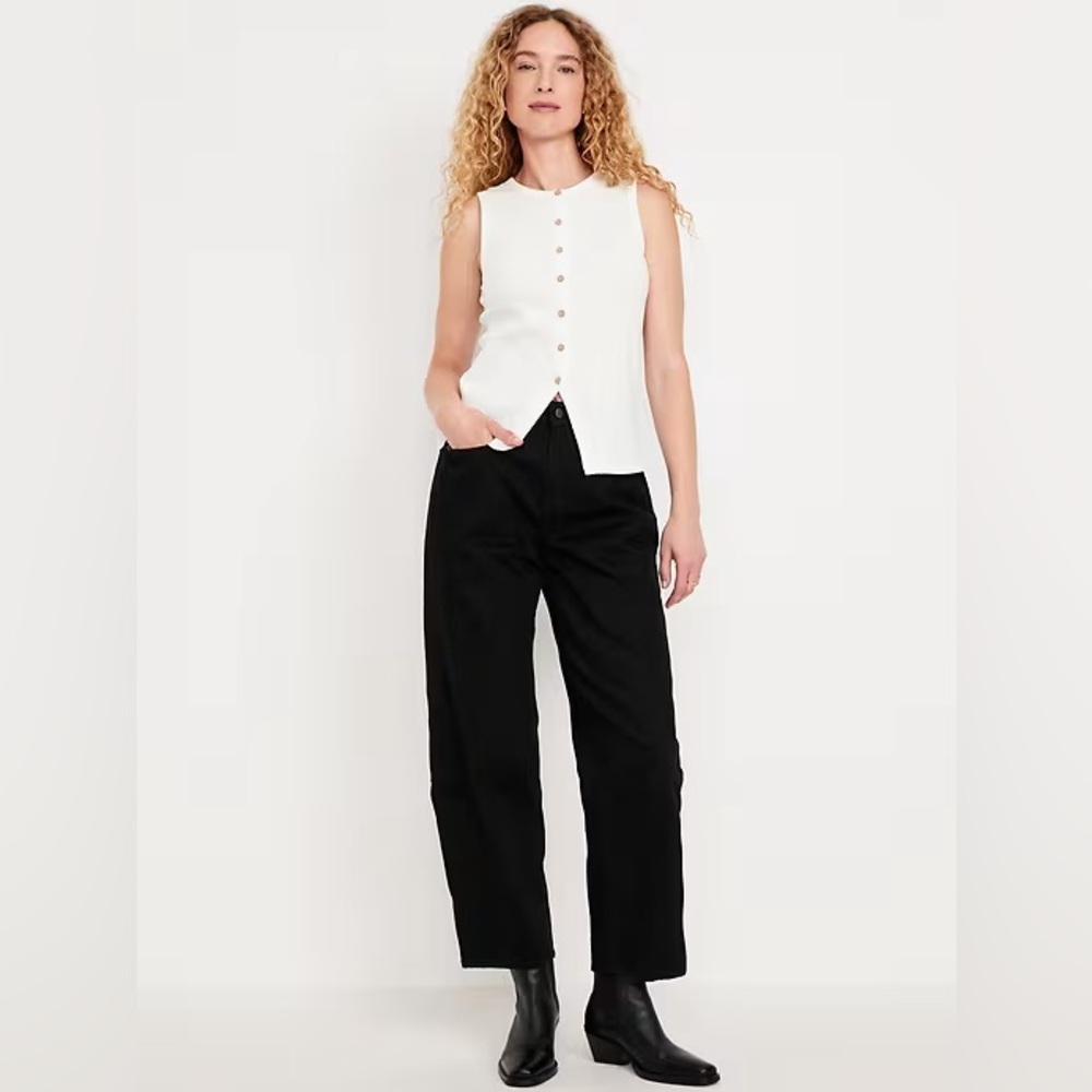 Old Navy Black High-Rise Ankle Crop Barrel Jeans
